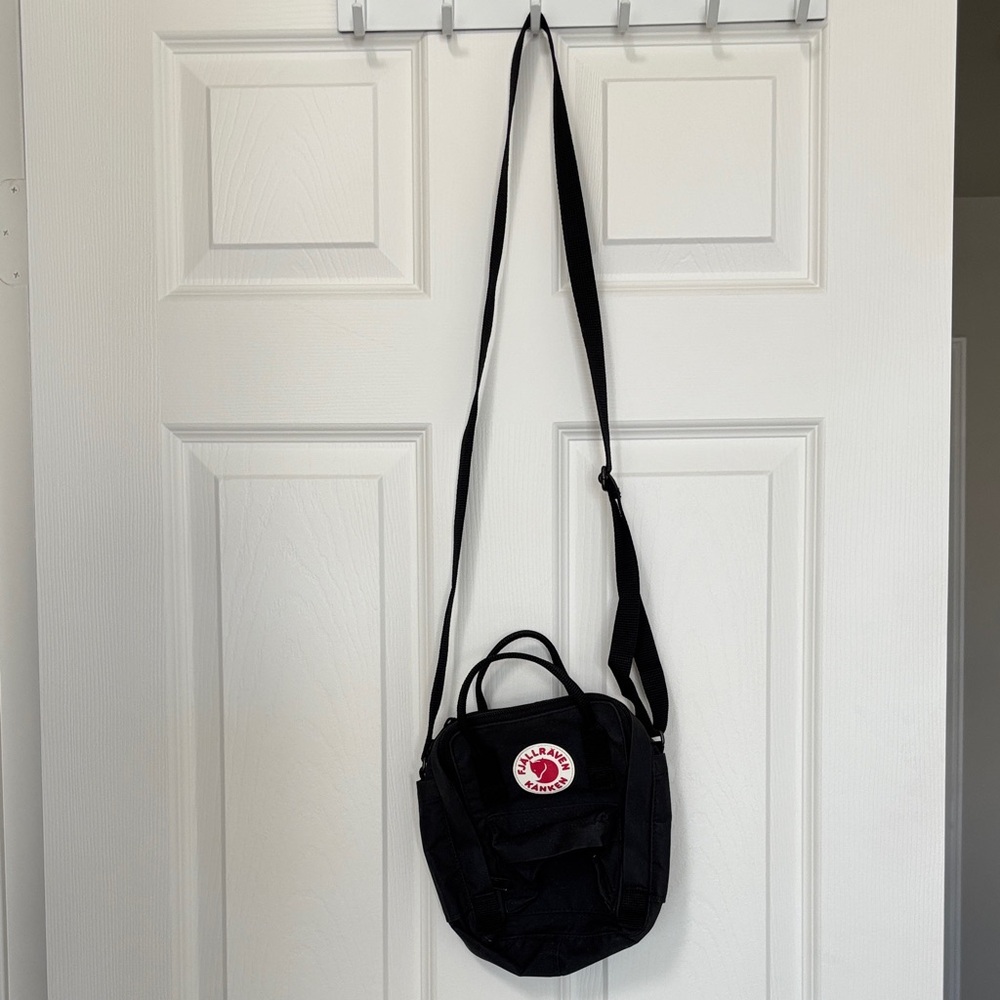 Fjallraven Mini Black Crossbody Bag with Logo Patch